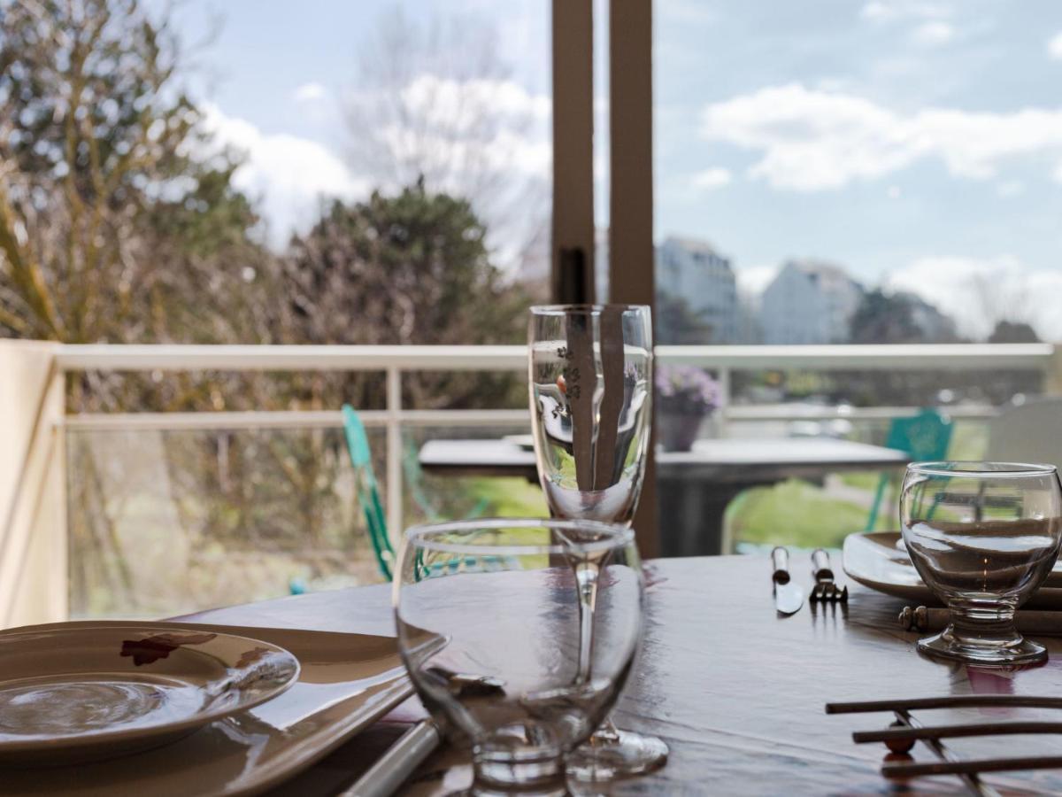 Apartment Le Domaine Des Roches By Interhome Trouville-sur-Mer Esterno foto